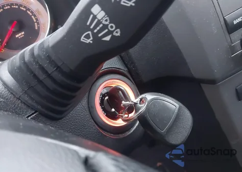 2008 Saturn Vue Red Line z USA, uszkodzony, nr VIN 3GSDL937X8S549848